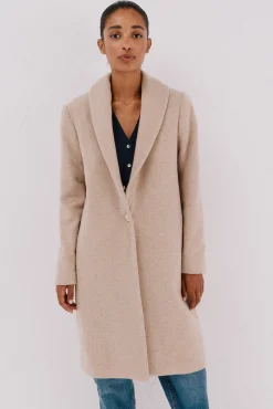 Abrigo con detalle efecto pelo