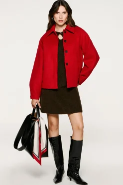 Abrigo corto de lana