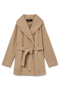 Abrigo corto de paño