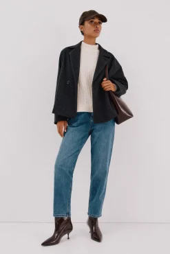 Abrigo corto desestructurada