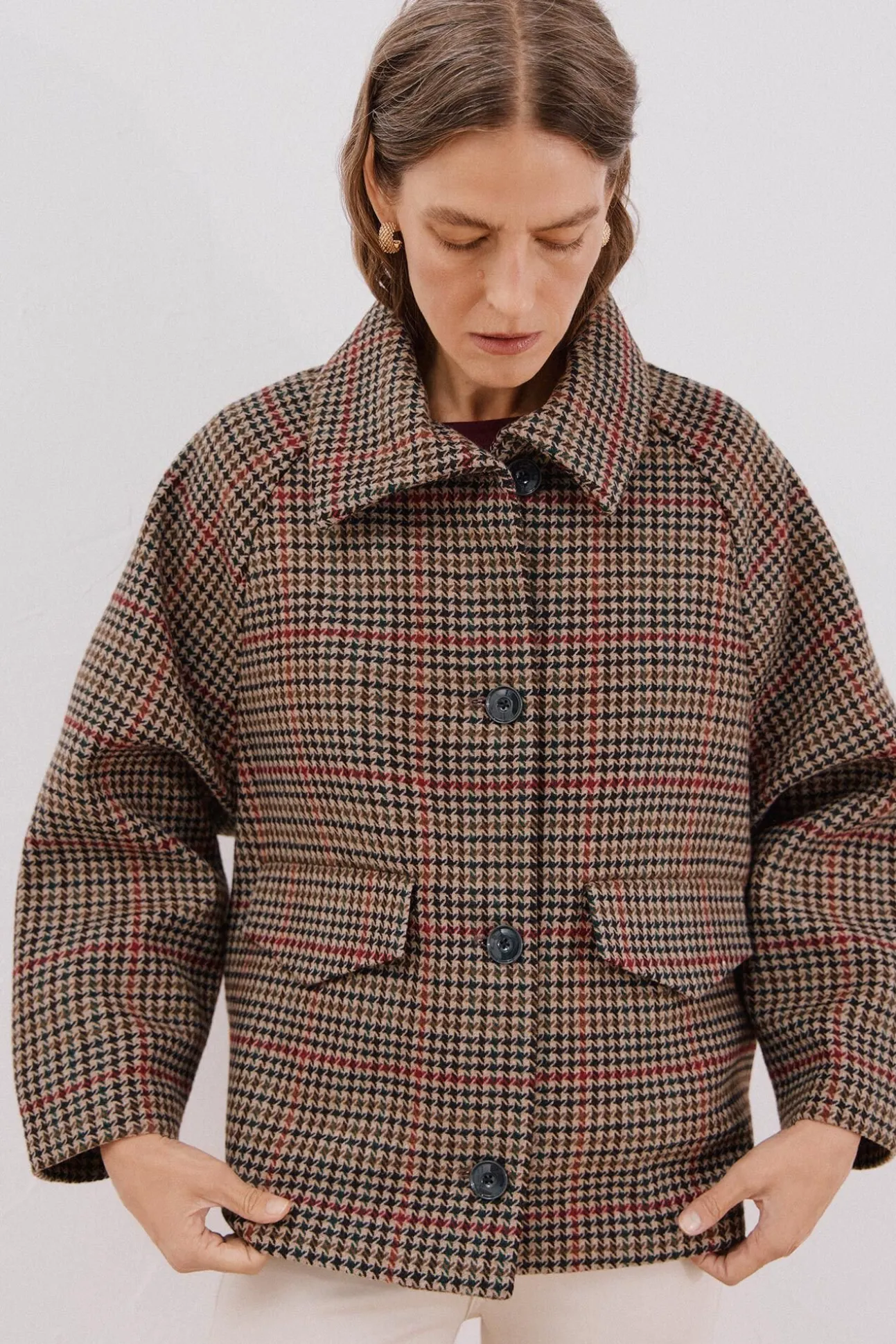 Abrigo corto tejido cuadros