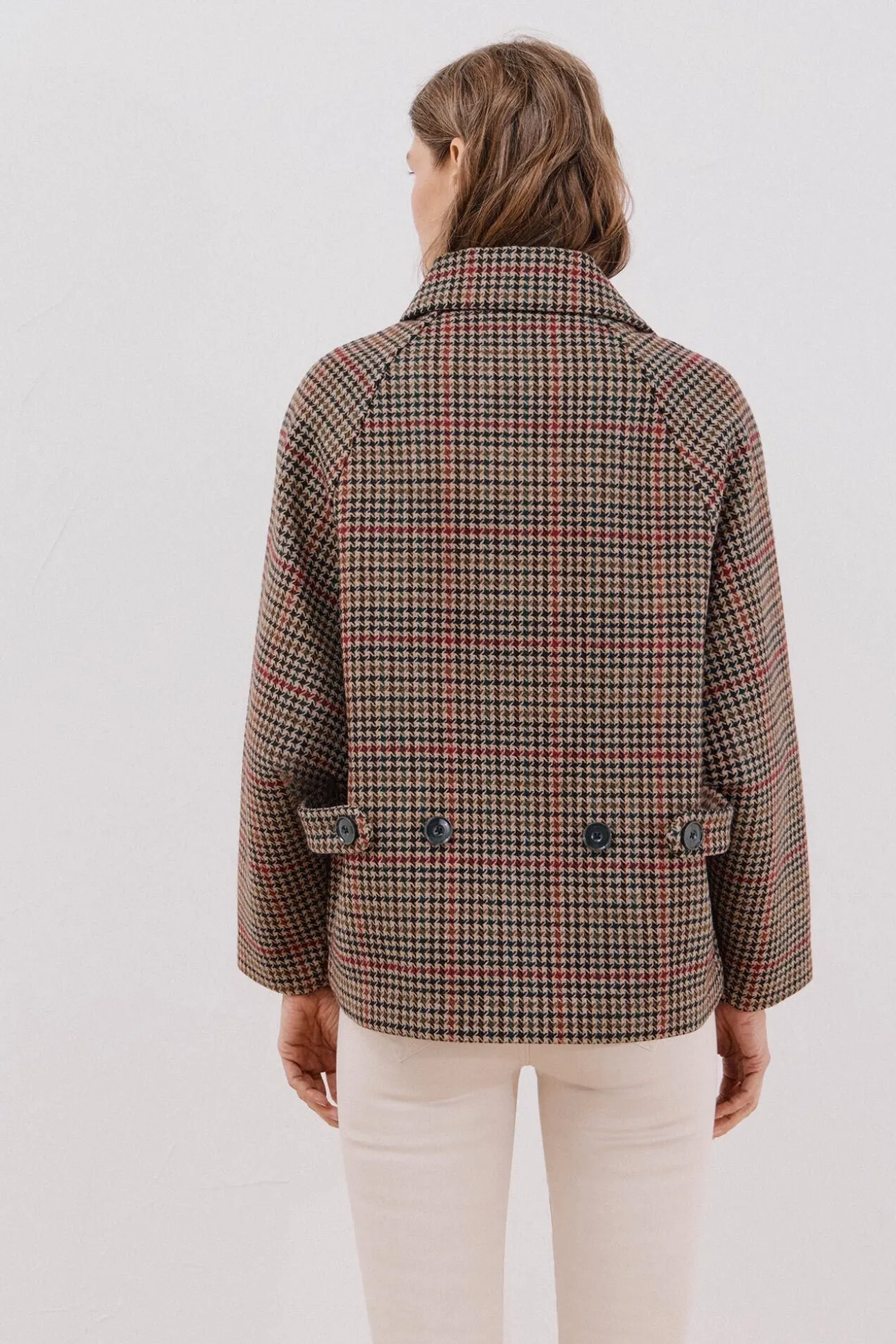 Abrigo corto tejido cuadros