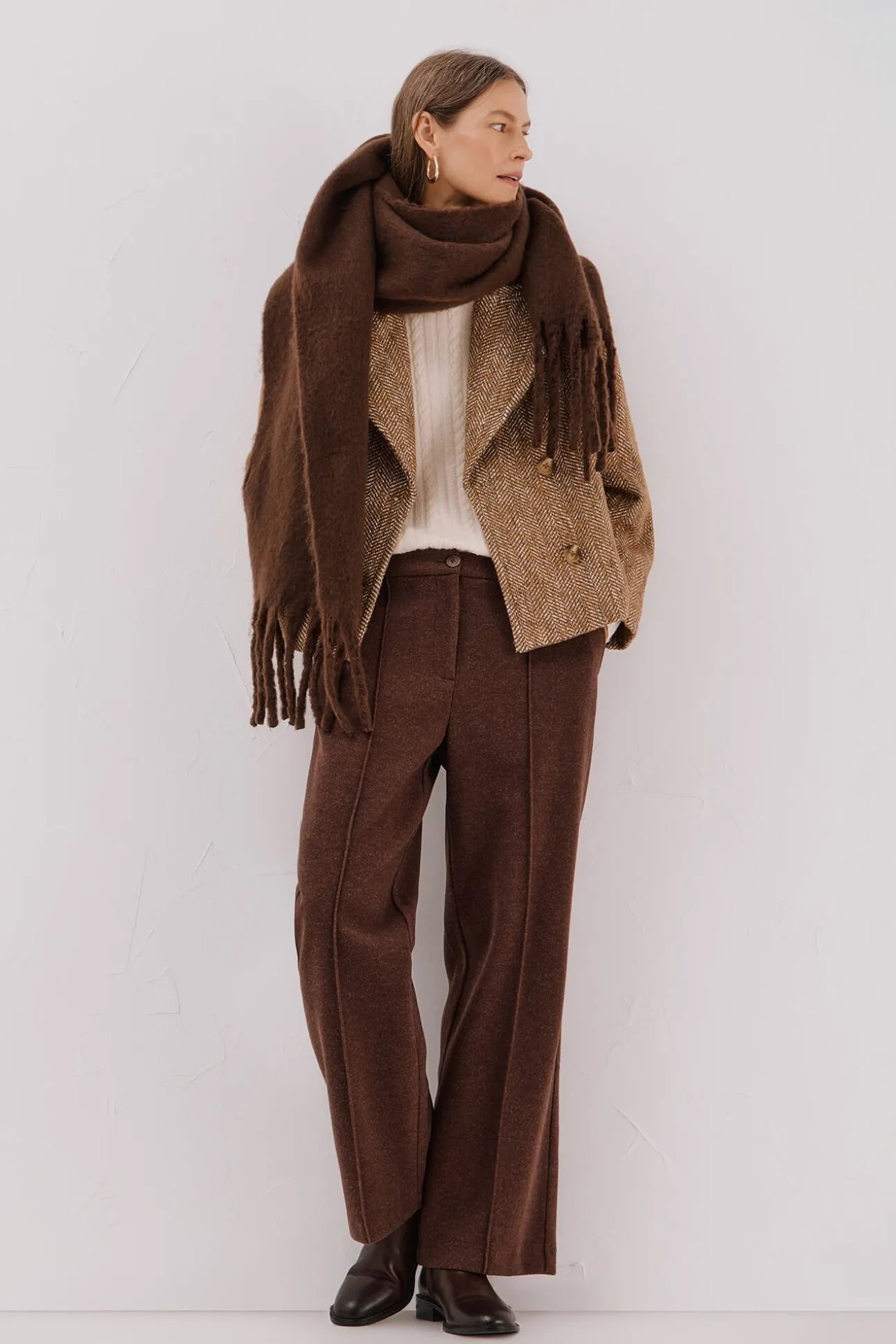 Abrigo corto tejido estructura