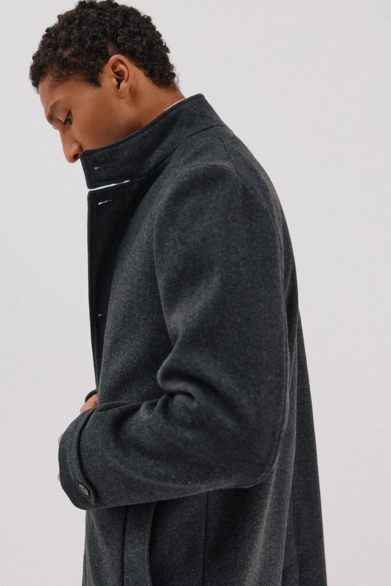 Abrigo cuello tira estructura