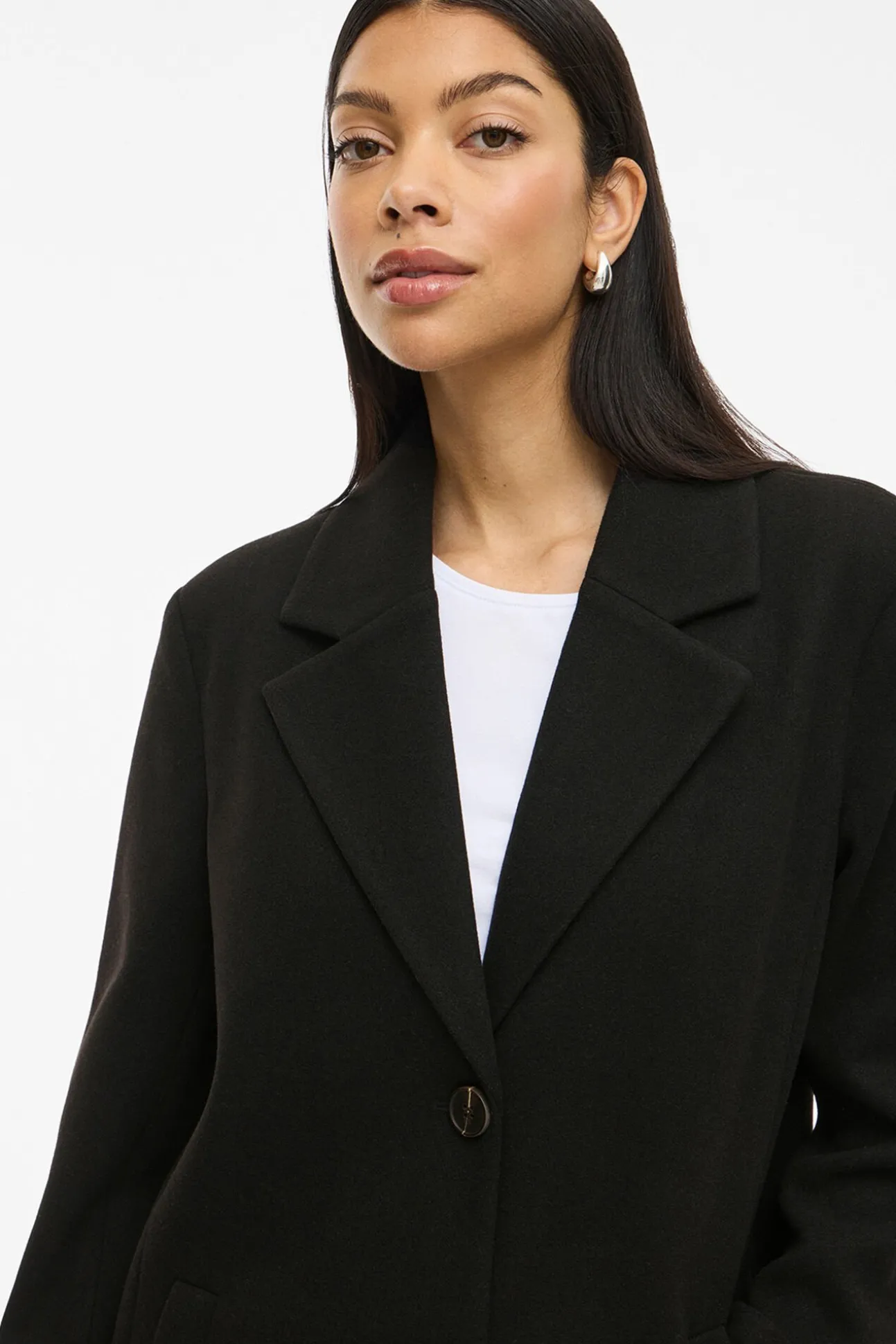 Abrigo de paño con solapas