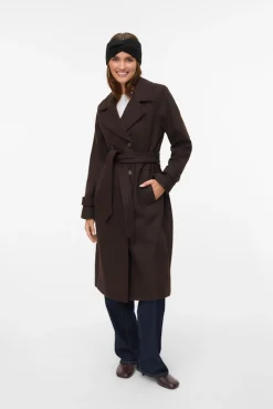 Abrigo de paño manga larga