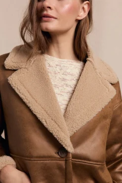 Abrigo efecto doble faz largo