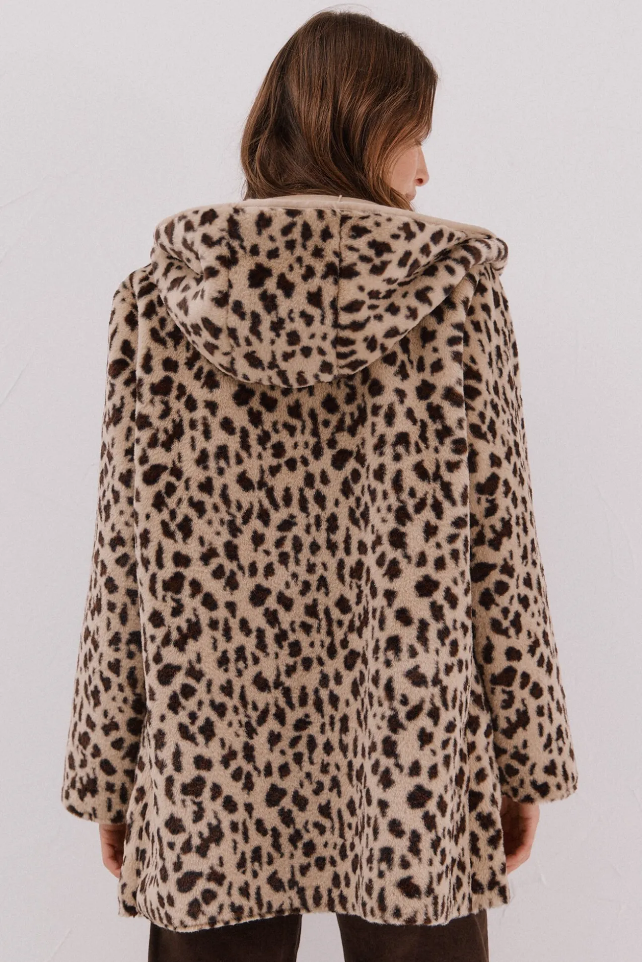 Abrigo efecto doble faz reversible