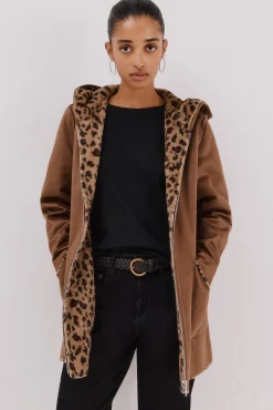 Abrigo efecto doble faz reversible