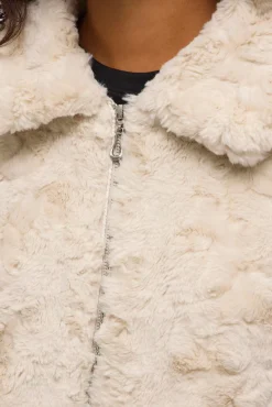 Abrigo efecto pelo con cremallera