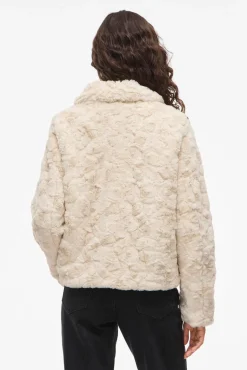 Abrigo efecto pelo con cremallera