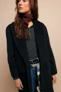 Abrigo largo con cuello esmoquín