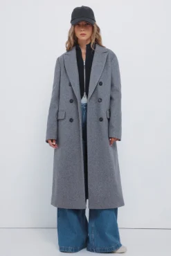 Abrigo largo doble abotonadura