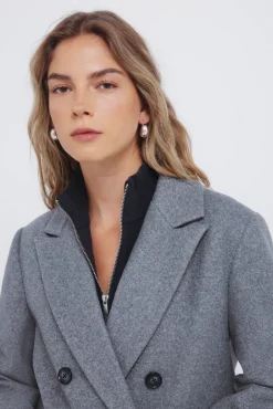 Abrigo largo doble abotonadura