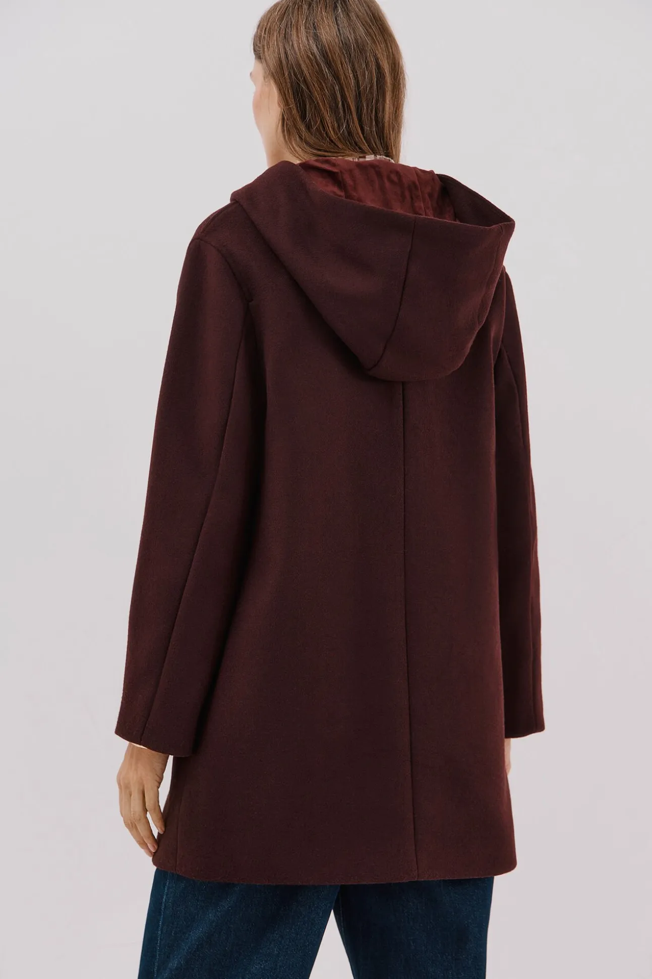 Abrigo paño capucha