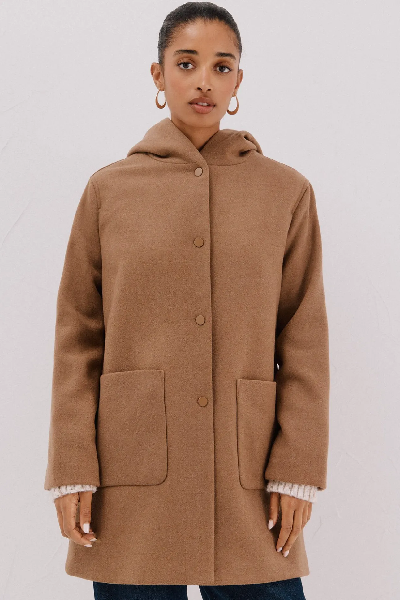 Abrigo paño capucha