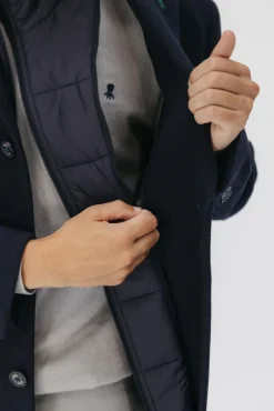 Abrigo pechera desmontable paño