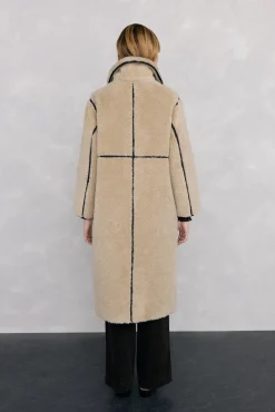 Abrigo reversible de efecto pelo