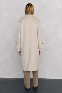 Abrigo y chaleco interior