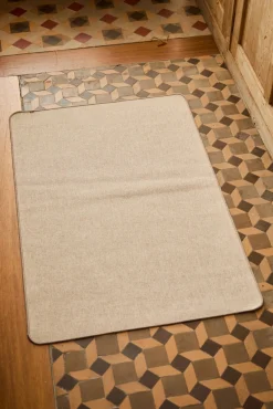 Alfombra antideslizante beige Dubai