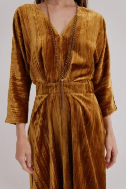 Alma. Vestido de terciopelo