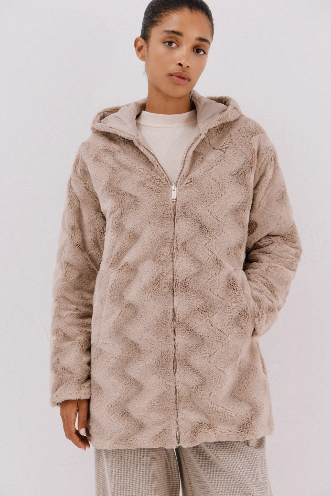 Anorak acolchado reversible efecto pelo