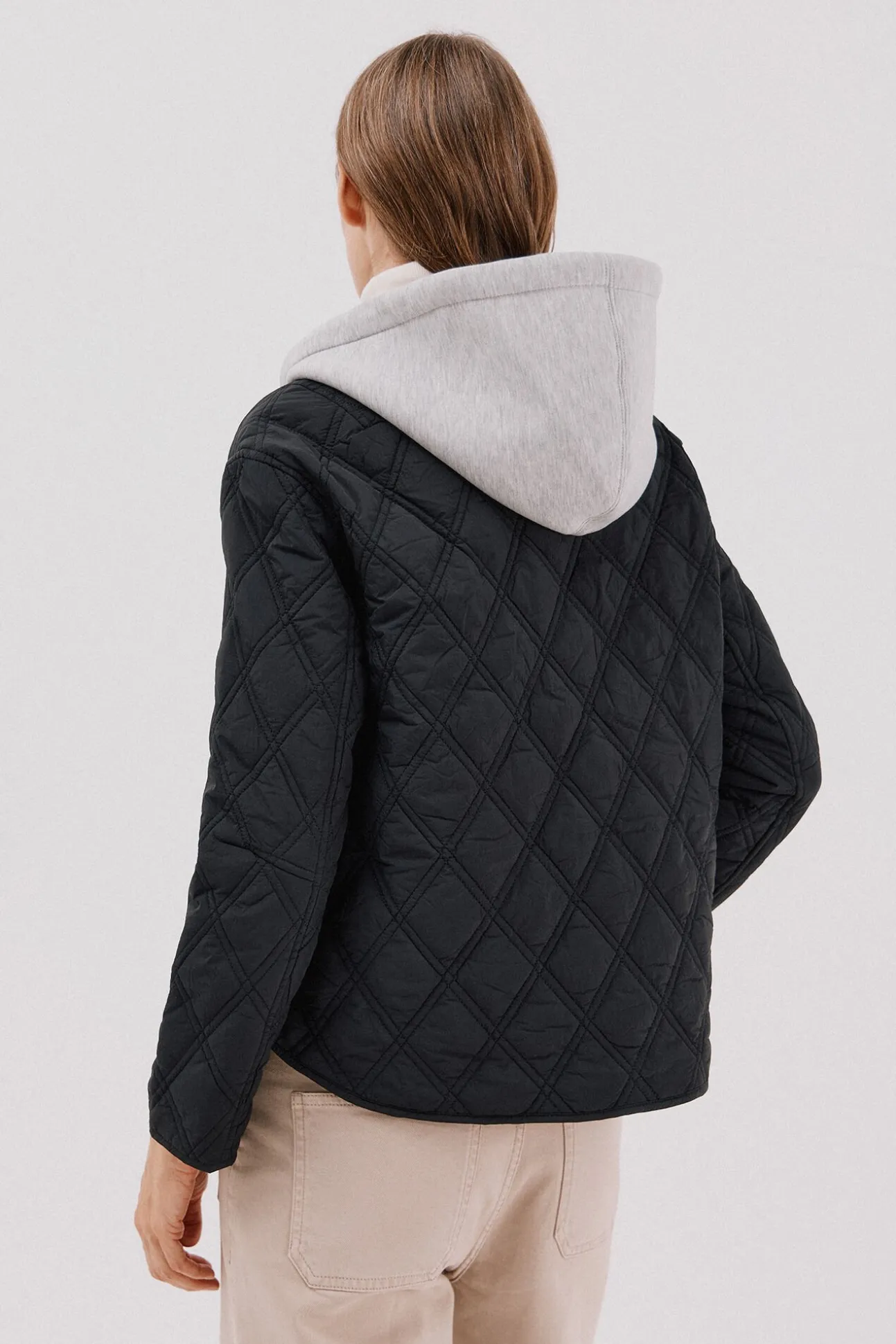 Anorak corto capucha sudadera