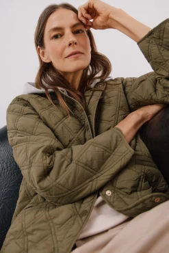 Anorak corto capucha sudadera