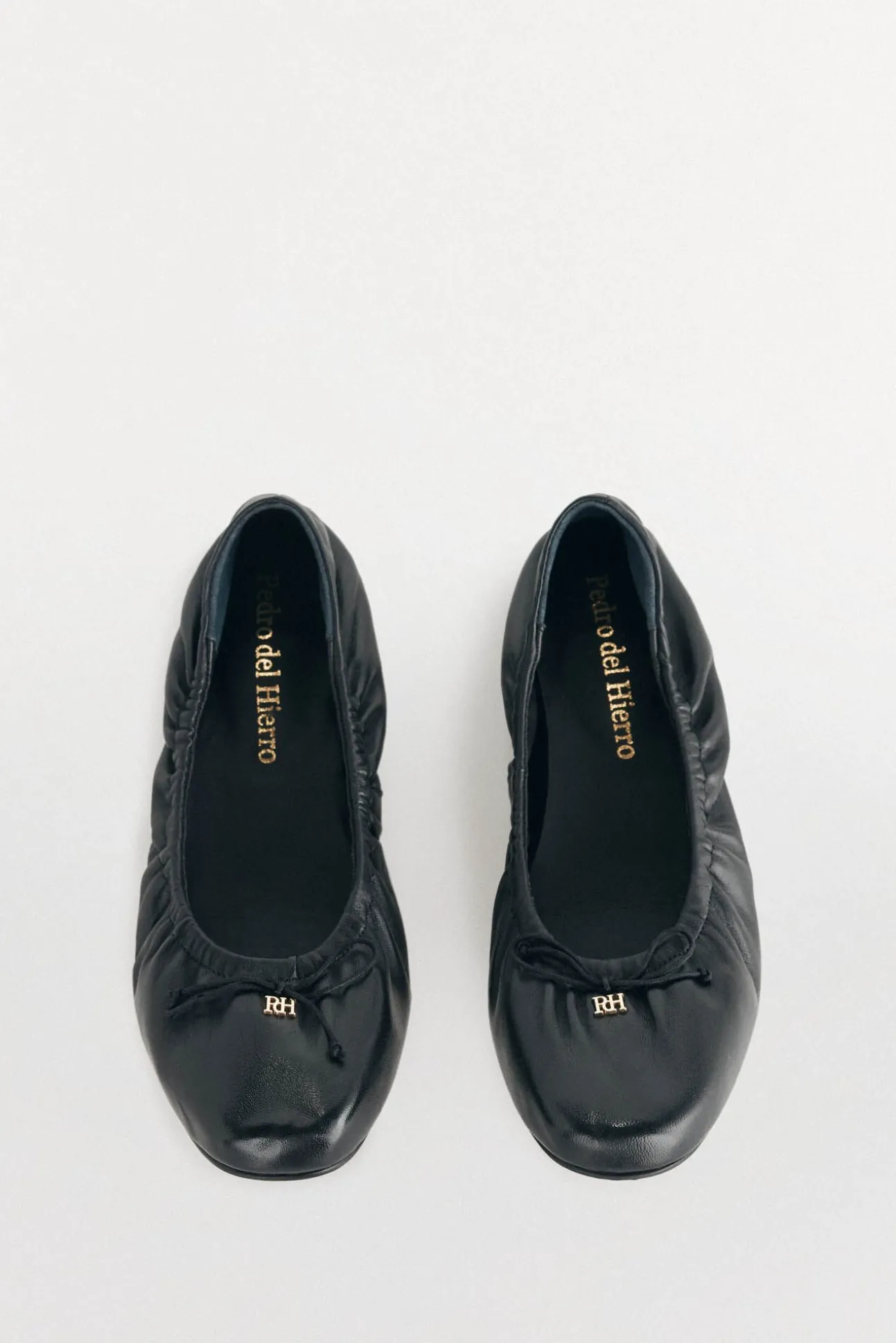 Bailarina fruncida con lazo