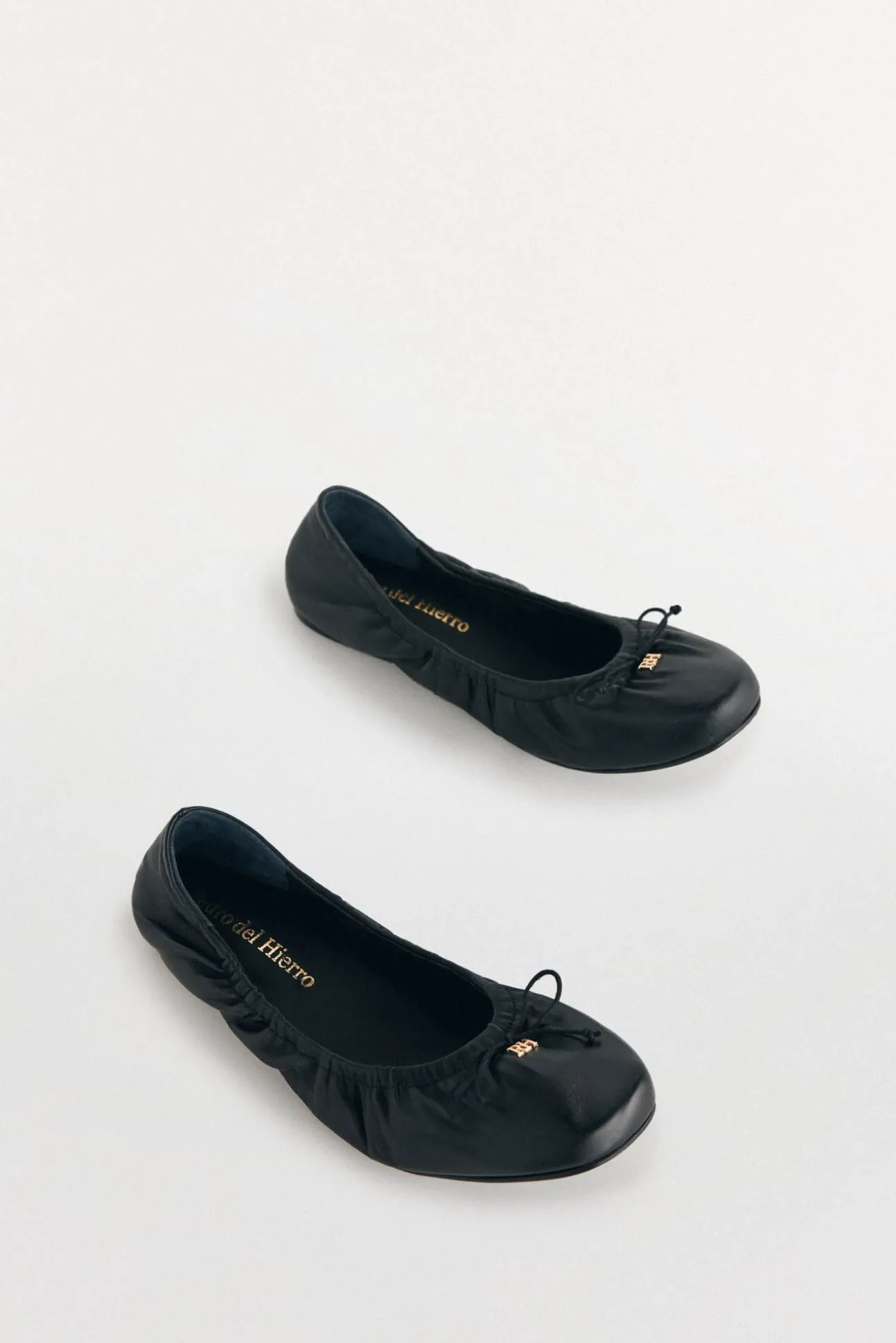 Bailarina fruncida con lazo