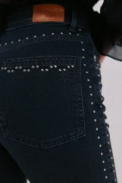 Basilea. Vaqueros con tachuelas