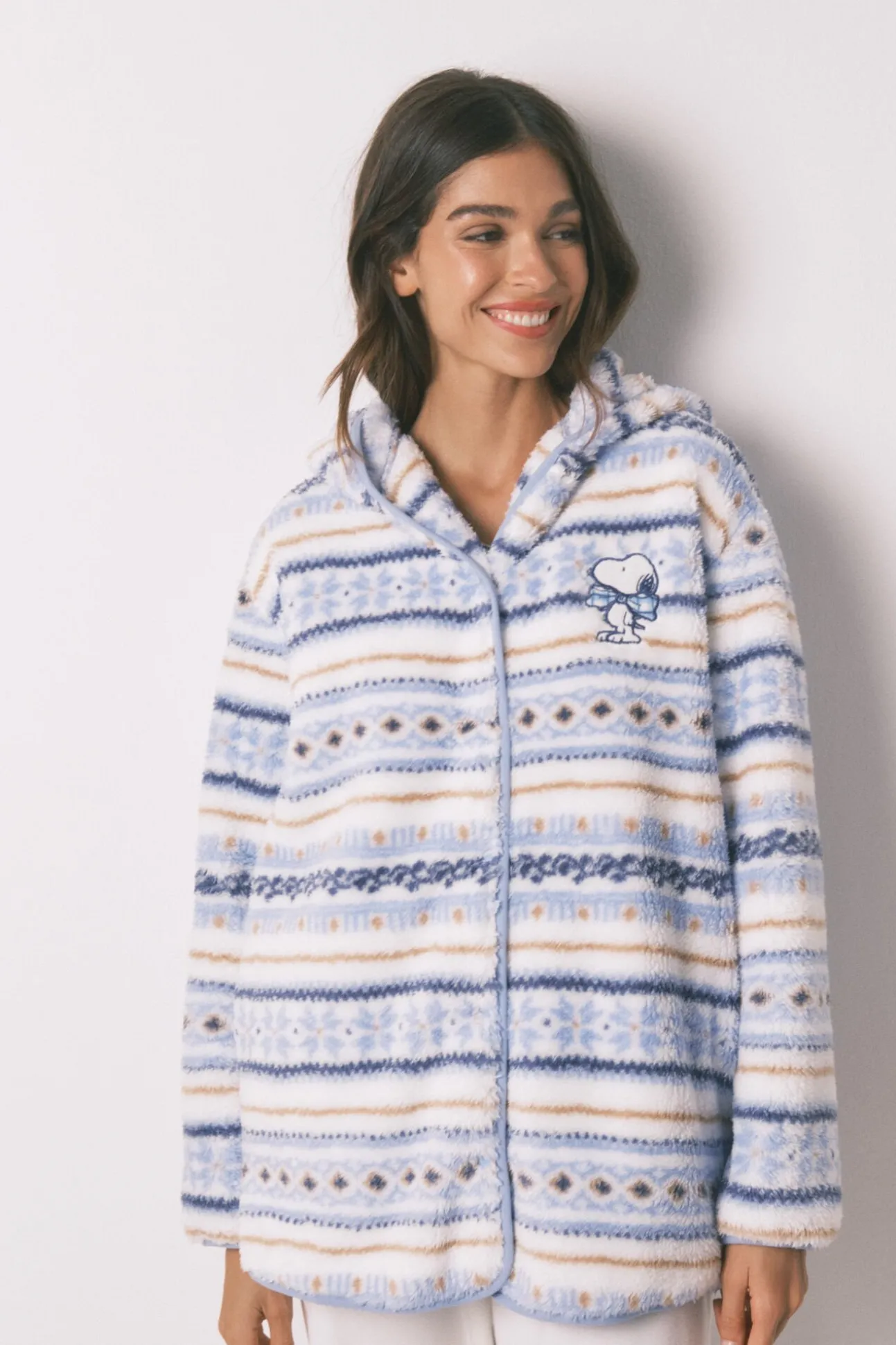 Bata capucha Snoopy cenefas