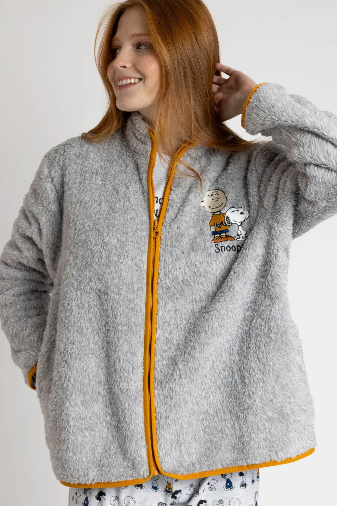 Bata corta borrego Snoopy&Friends para mujer