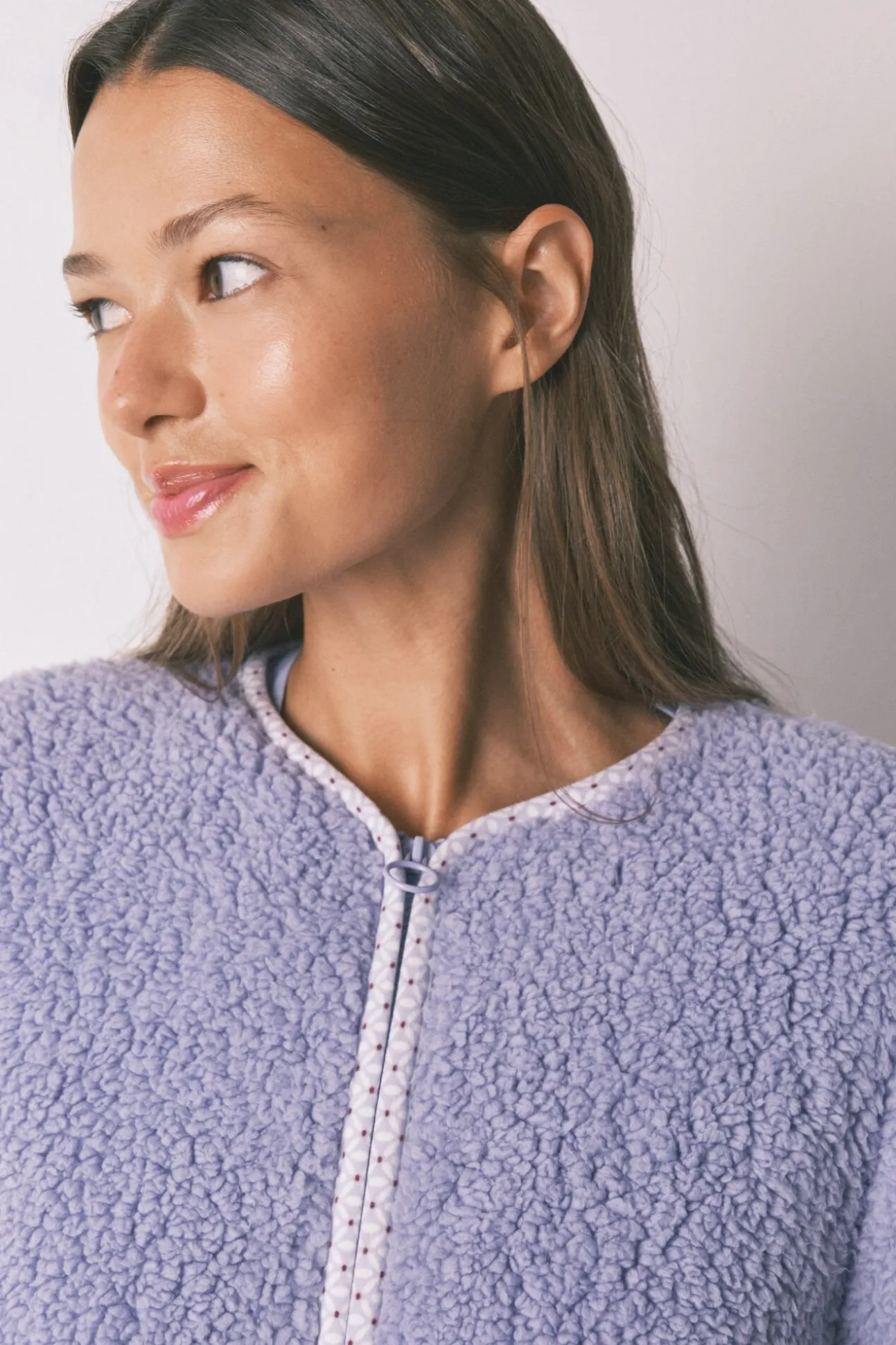 Bata corta borreguito lila