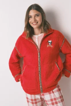 Bata corta borreguito rojo bordado Snoopy