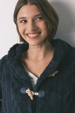 Bata corta capucha polar suave azul