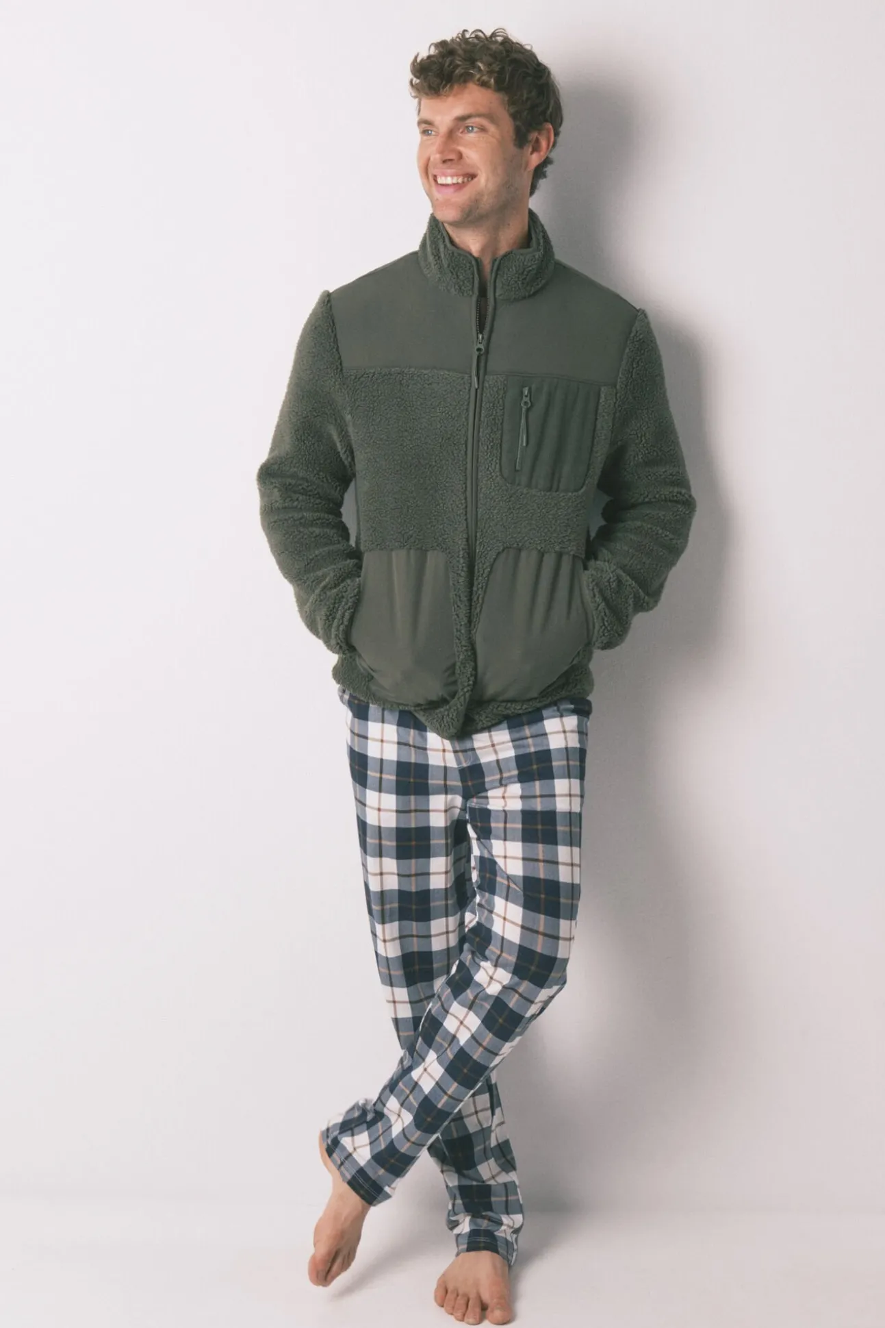 Bata corta hombre borreguito verde