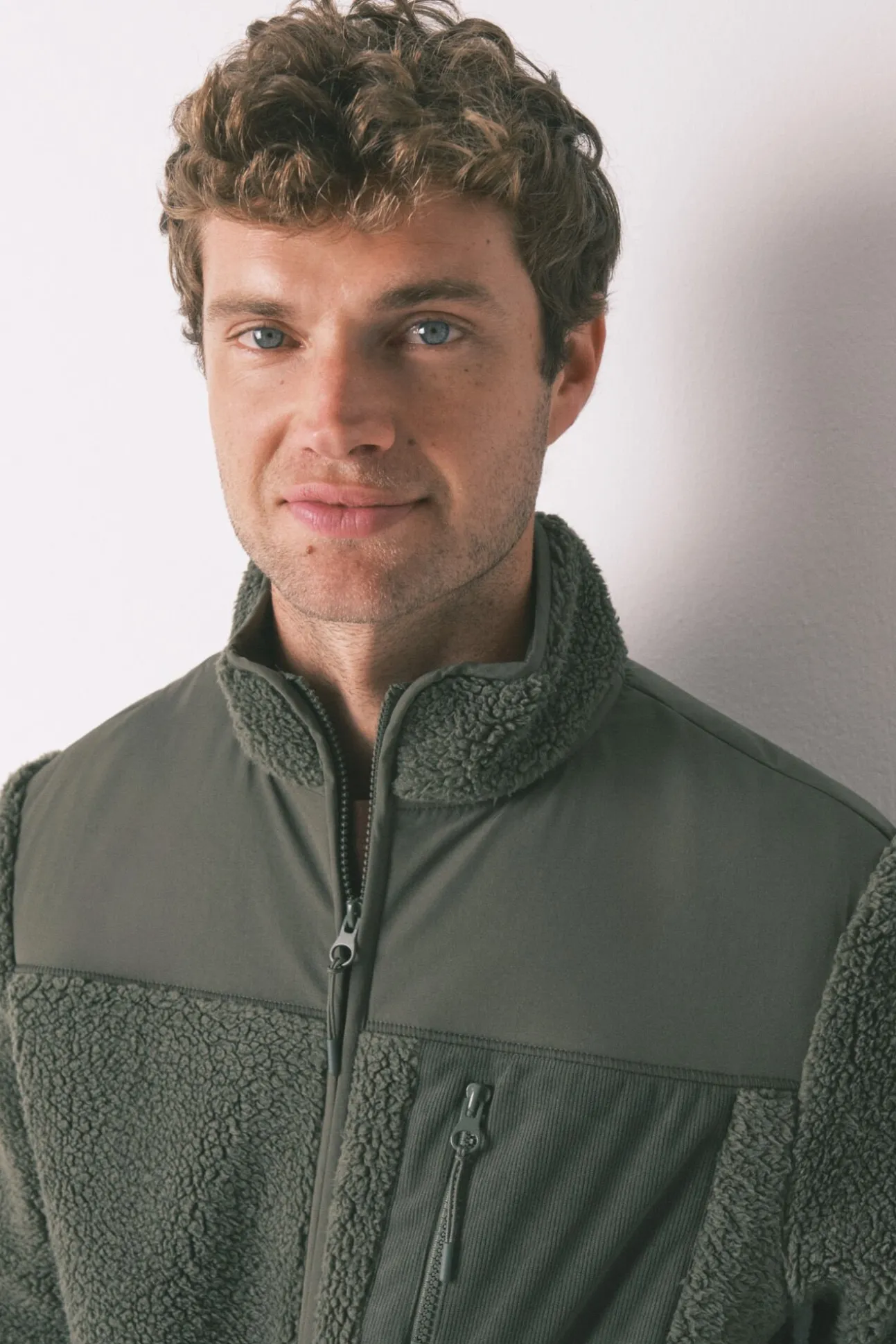 Bata corta hombre borreguito verde