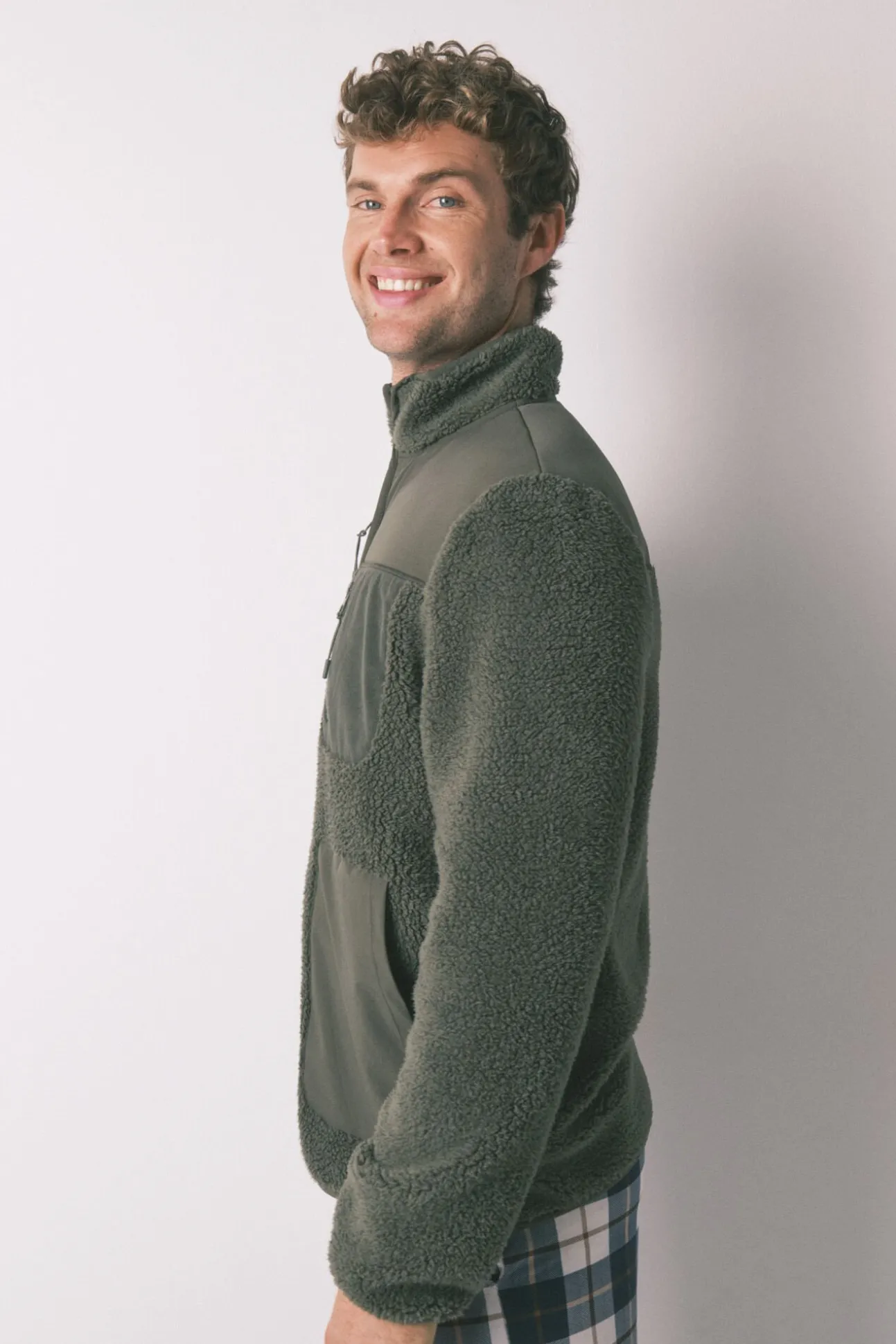 Bata corta hombre borreguito verde