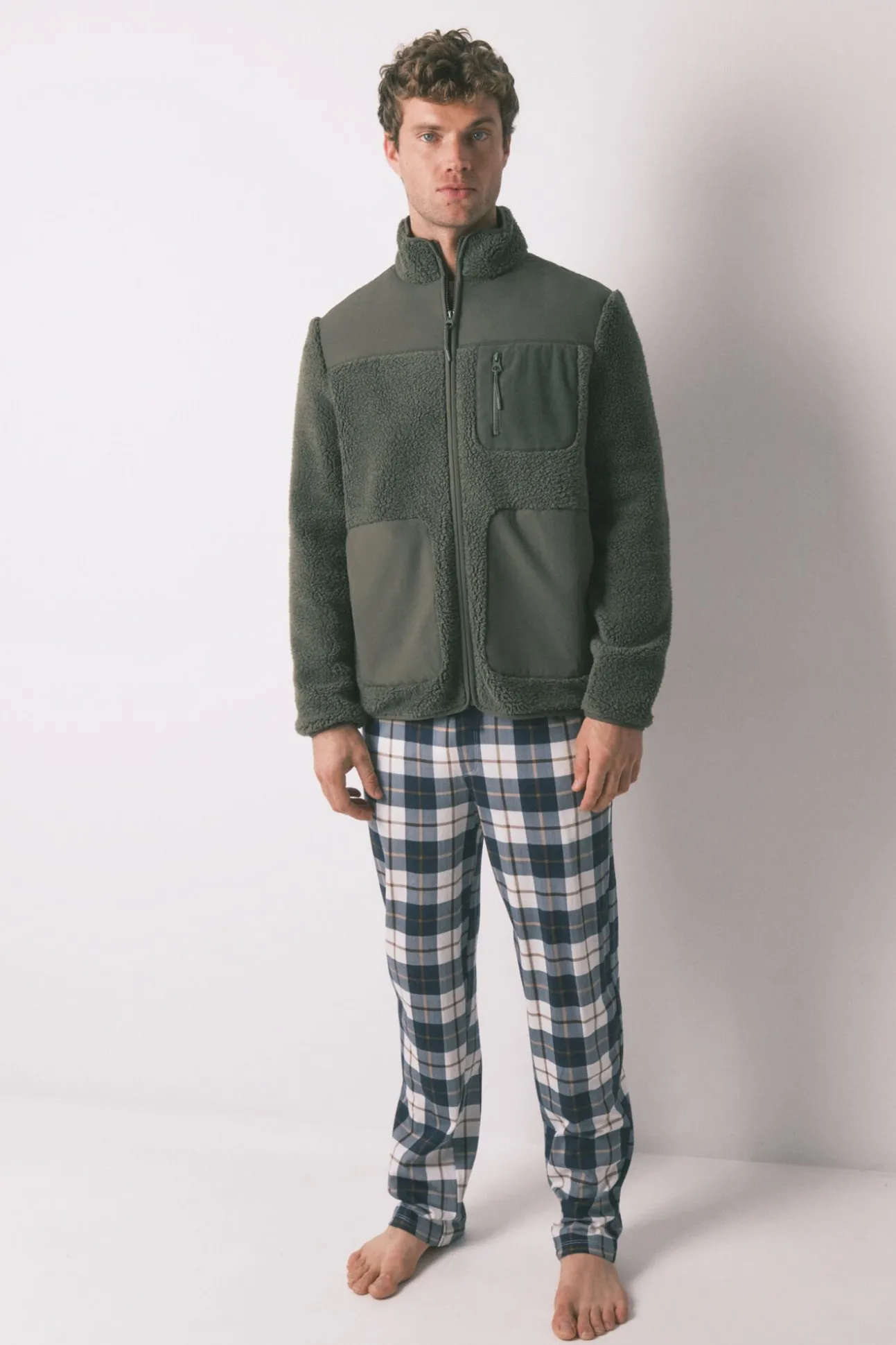 Bata corta hombre borreguito verde