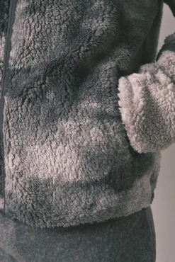 Bata corta hombre borreguito gris Star Wars