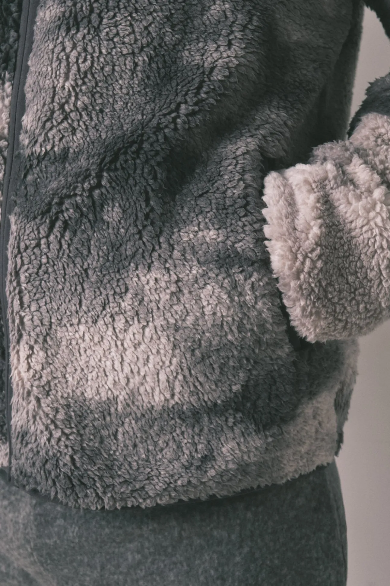 Bata corta hombre borreguito gris Star Wars