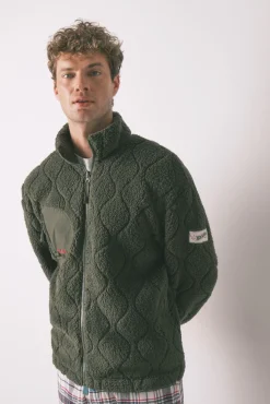 Bata corta hombre borreguito verde Hotwheels