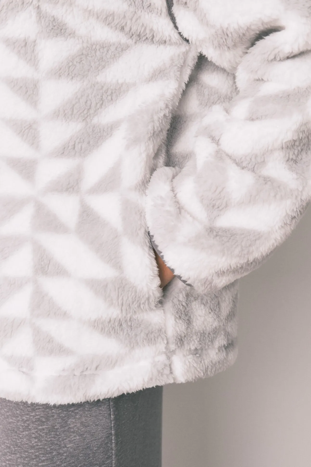 Bata corta pelo estampado Minnie