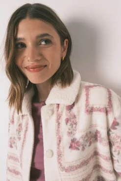 Bata corta polar rosa