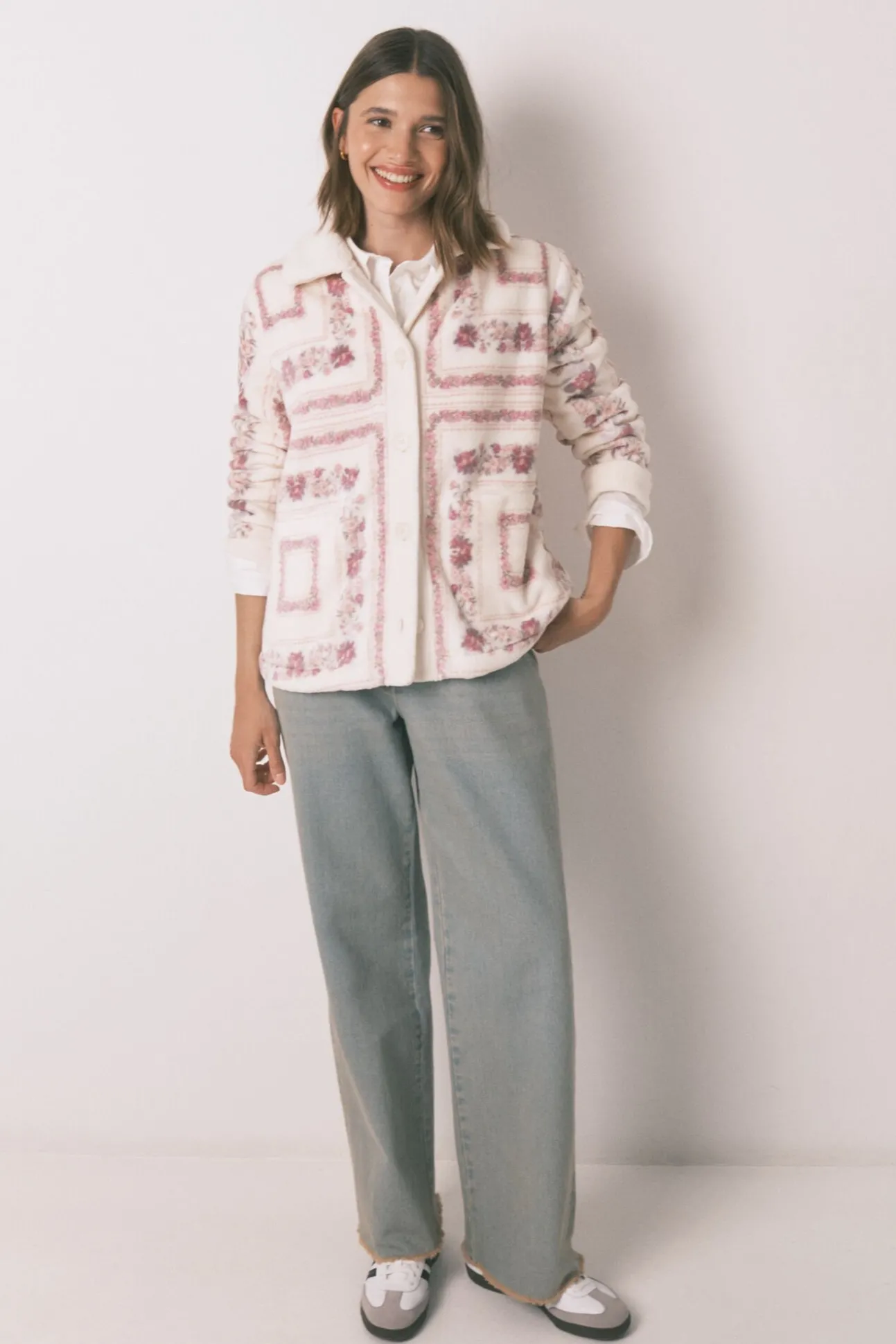 Bata corta polar rosa