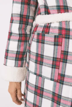 Bata cuadros franela y borreguito