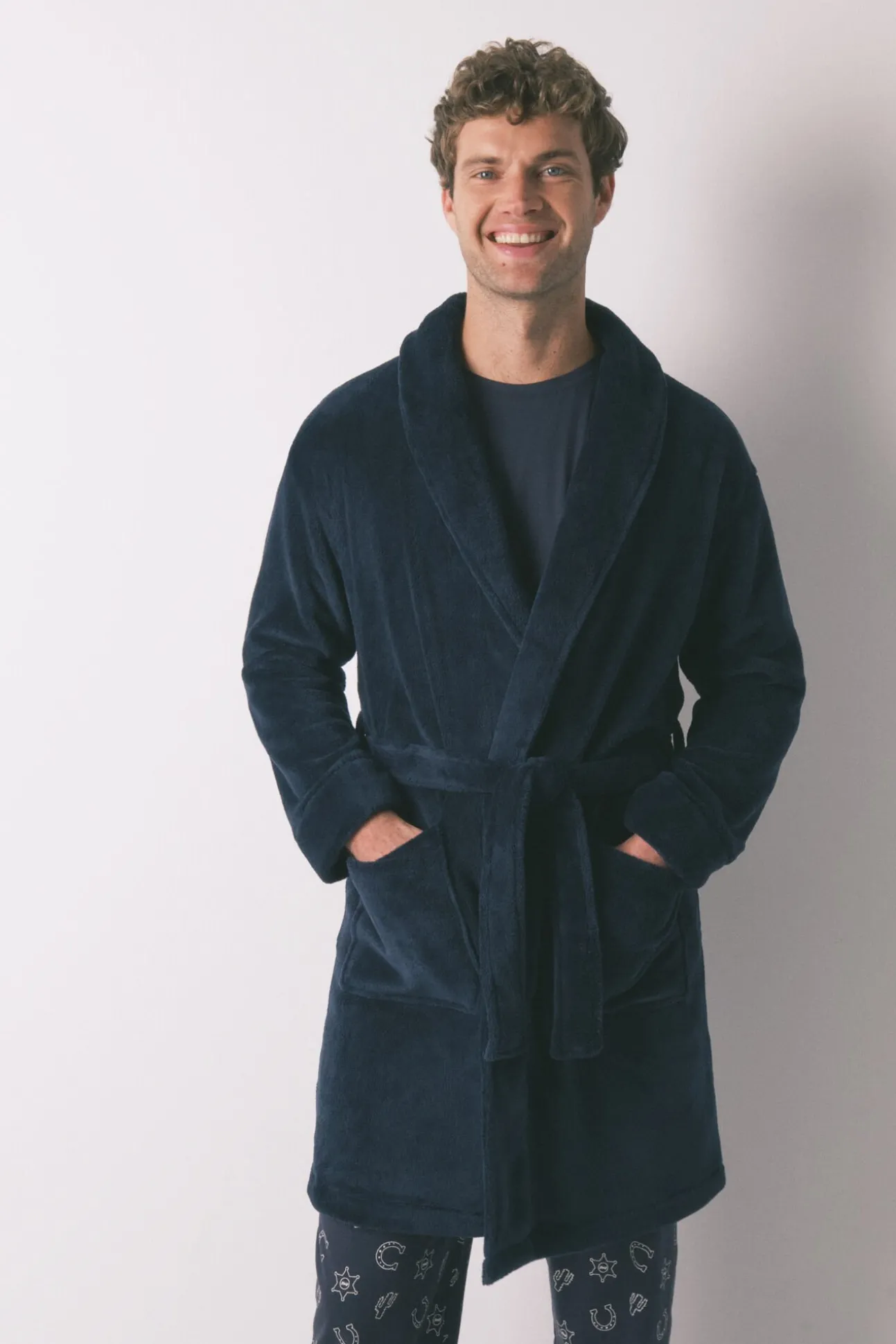 Bata midi hombre polar azul