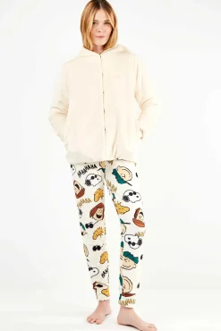 Bata peluche extrasuave