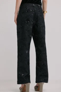 Becca. Vaquero bordado